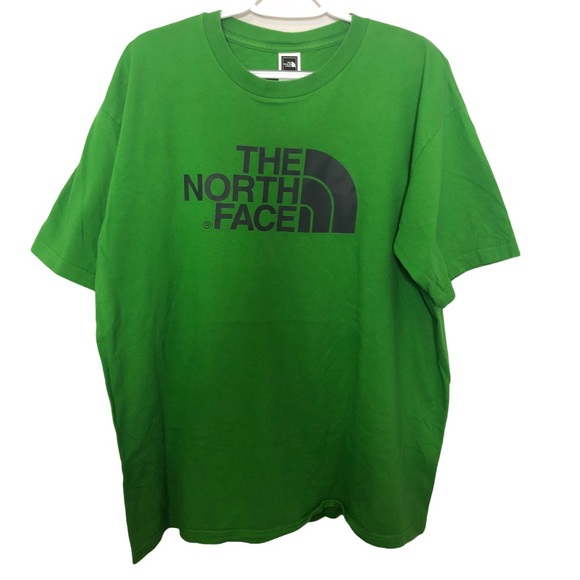 Host pick 🎉The north face t-shirt - Picture 1 of 7